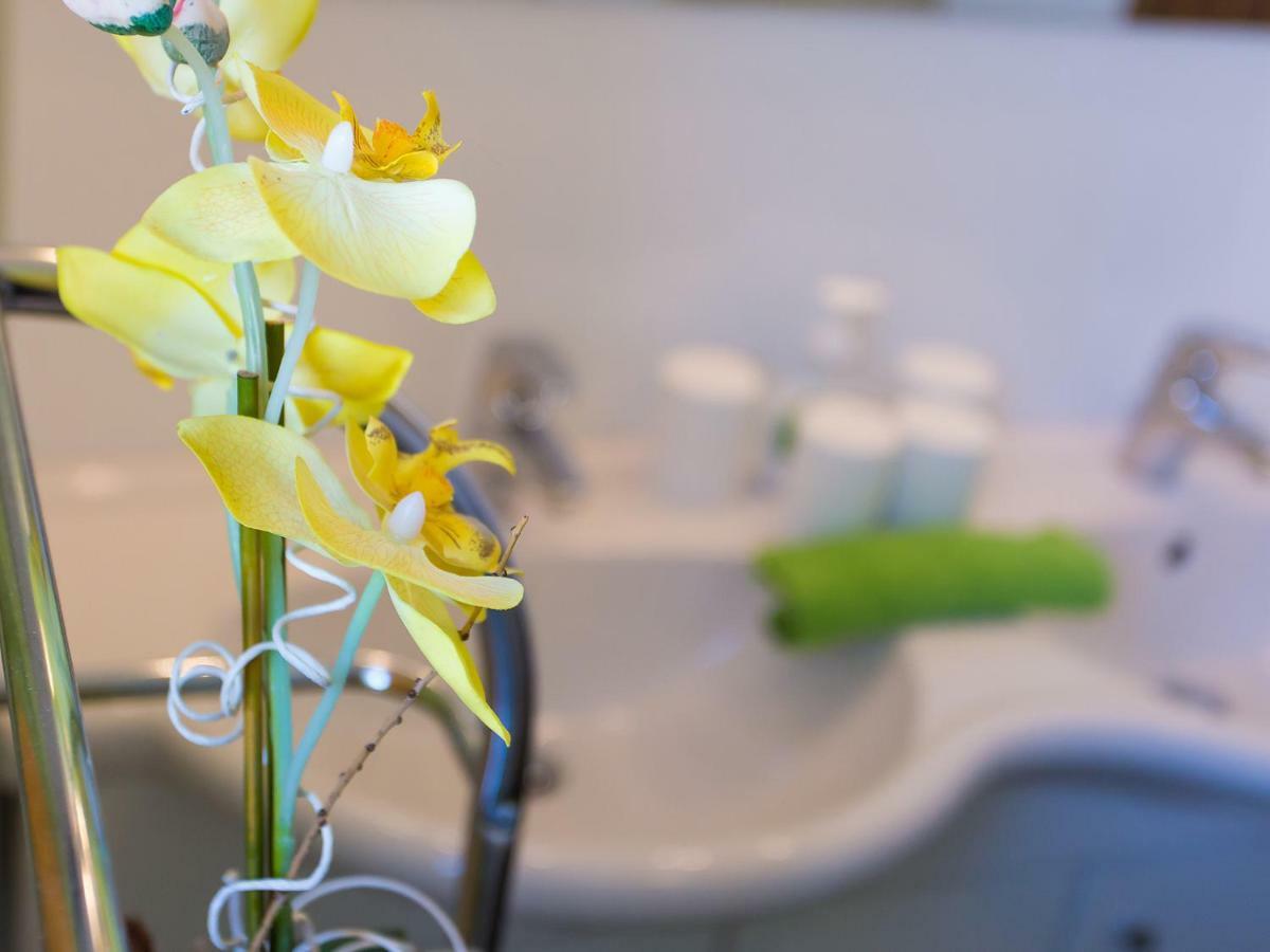 Apartment Maestral Porec Bagian luar foto