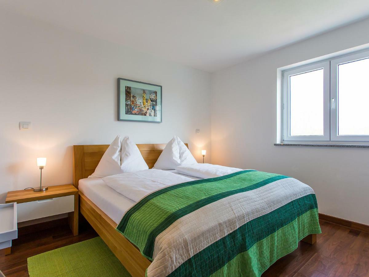 Apartment Maestral Porec Bagian luar foto