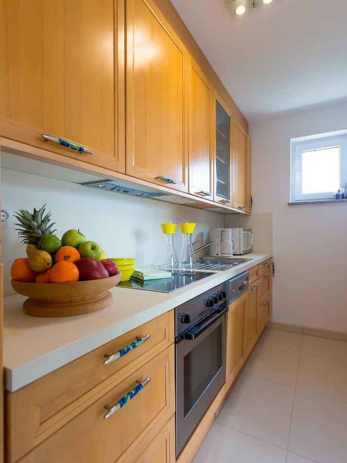 Apartment Maestral Porec Bagian luar foto